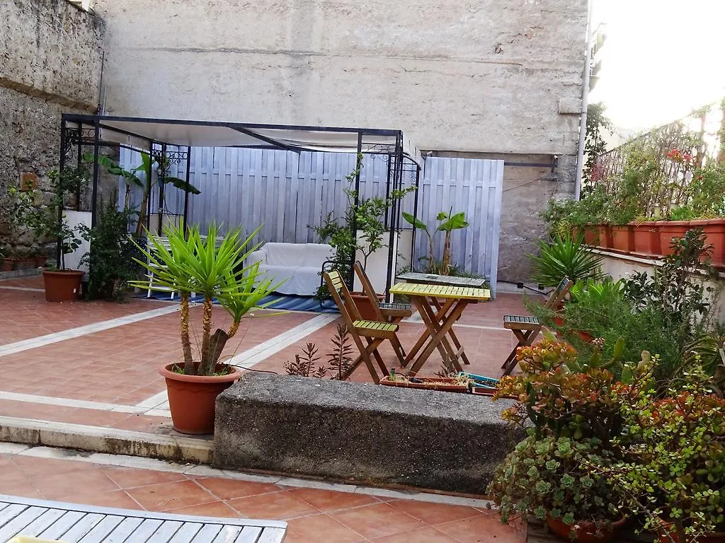 La Casa Di Marzapane Bed and Breakfast Palermo Italien